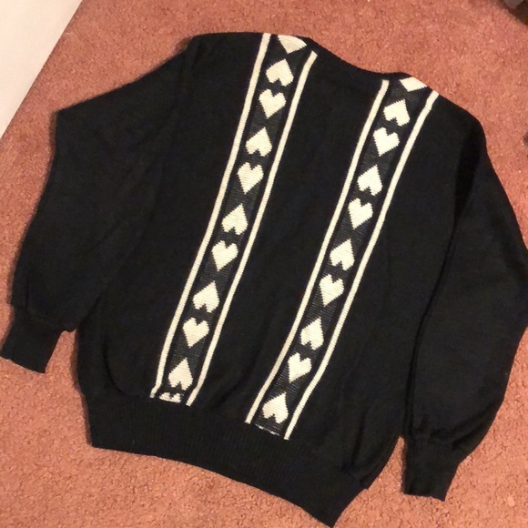 Canda Vintage 🥳HP🥳Black & white Heart Sweater - Picture 4 of 4
